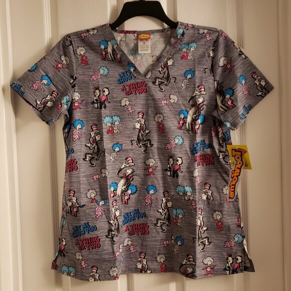 Dr Seuss Thing 1 Thing 2 Cat in the Hat Tooniforms Medium Scrub Top V-Neck NWT - Picture 1 of 7